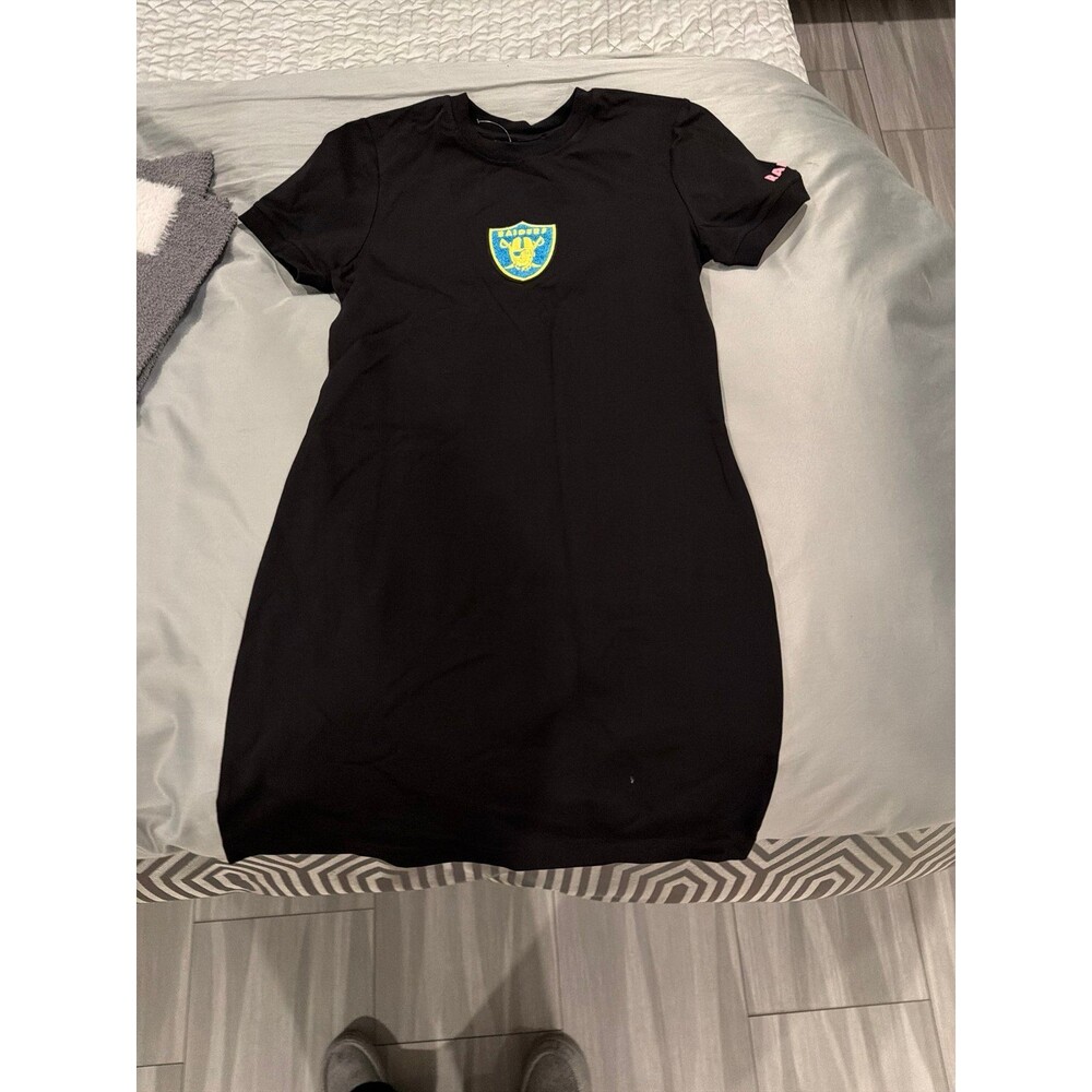 Raiders Pro Standard dress